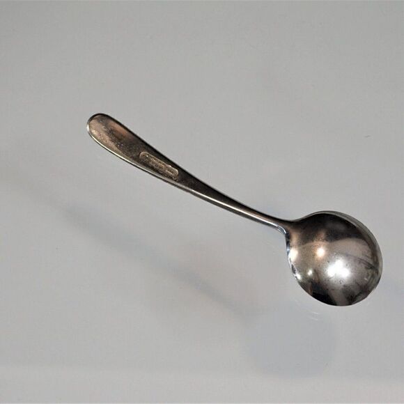 Vintage EALES 1779 Silver Plated Soup Spoon Made in Italy 6 inches - Picture 3 of 6